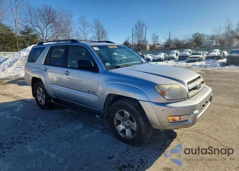 2004 Toyota 4Runner Sr5 z USA, uszkodzony, nr VIN JTEBU14R840039402